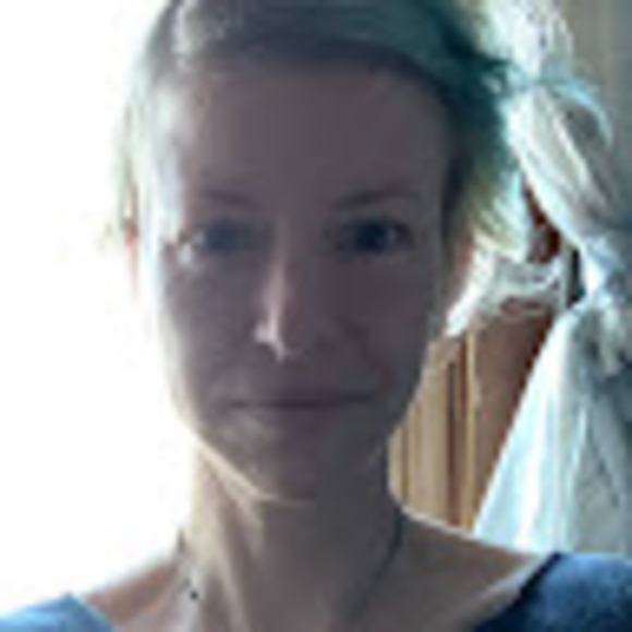 Meet your Posher, Cris - Picture 1 of 1